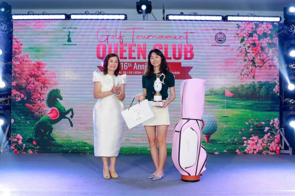 MEDIBONE ĐỒNG HÀNH CÙNG QUEEN CLUB GOLF TOURNAMENT: TÔN VINH VẺ ĐẸP BỀN BỈ SAU 16 NĂM HÀNH TRÌNH 2 MEDIBONE ĐỒNG HÀNH CÙNG QUEEN CLUB GOLF TOURNAMENT: TÔN VINH VẺ ĐẸP BỀN BỈ SAU 16 NĂM HÀNH TRÌNH